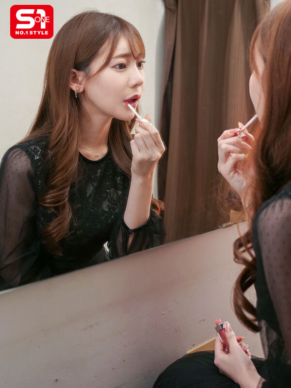 【楓ふうあ】港区’プロ彼女’のなれの果ては…スラム街の公衆ぶっかけ顔射女 楓ふうあ