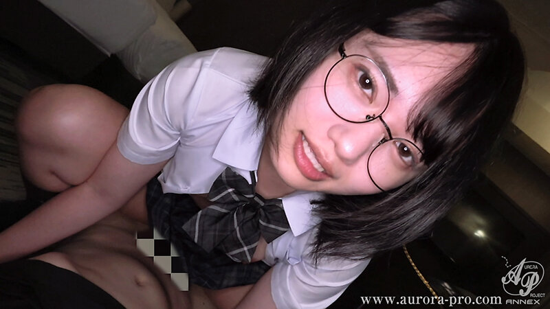 【八坂凪】エロい制服美女のハメ撮りHがエロい！
