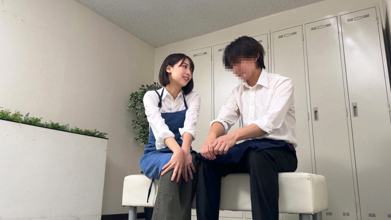 【湊波流】バイト先のスレンダー美女の中出しHがヌケすぎてやばい！