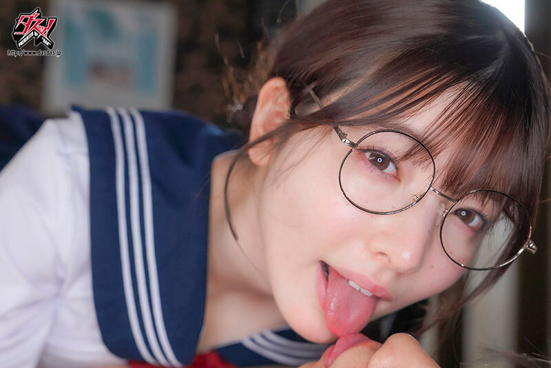 【彩月七緒】美人な痴女の激しい騎乗位H×濃厚な手コキHがエロすぎる！