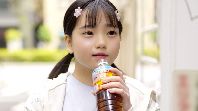 【Yちゃん（仮名）】制服姿の美人な女の子の生々しいハメ撮りH×大量ぶっかけが激しすぎてやばい！