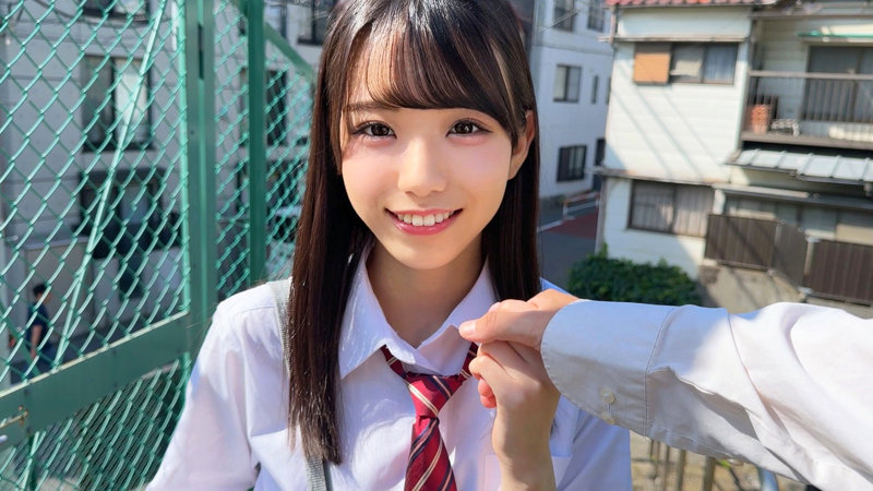 【ななはちゃん】制服姿の美乳が魅力の美少女の濃厚な中出しHがめちゃくちゃヌケる！